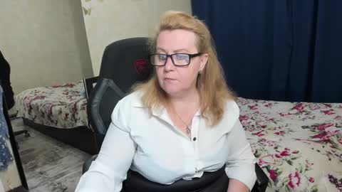 Snapshot of fraumartha chatting on March 26, 6:13 pm FrauMartha online show from March 26, 6:13 pm