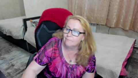 FrauMartha online show from June 5, 6:57 pm