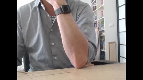 Snapshot of fravka chatting on April 10, 8:52 am fravka online show from April 10, 8:52 am