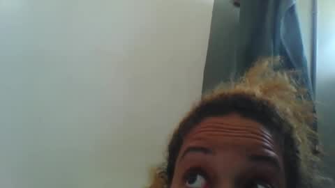 Snapshot of freakjawn1992 chatting on February 1, 7:02 pm FreakJawn online show from February 1, 7:02 pm
