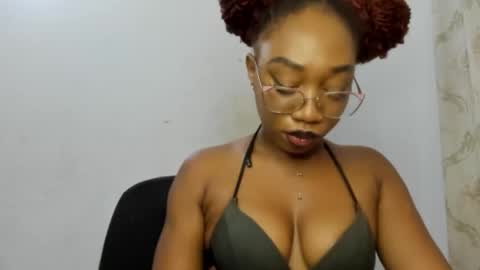 Freaky ebonygirl online show from September 17, 6:15 am
