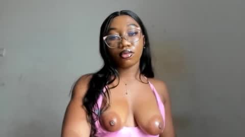 Freaky ebonygirl online show from September 25, 7:01 am