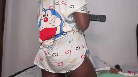 Snapshot of freaky_kandy chatting on October 31, 10:11 pm Kandy online show from October 31, 10:11 pm