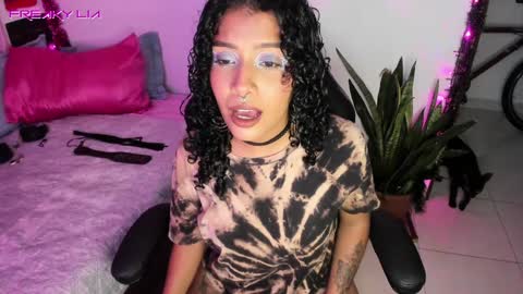 Lia Gomez online show from December 17, 10:54 pm