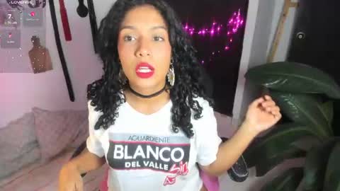 Lia Gomez online show from July 7, 11:31 pm