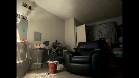 Freakybubba online show from September 17, 4:52 pm