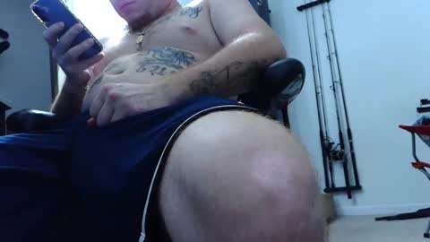 freakyfreddie305 online show from October 16, 2:45 am