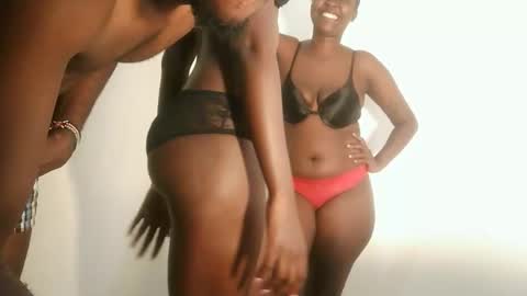 freakyg292511 online show from February 10, 7:34 am