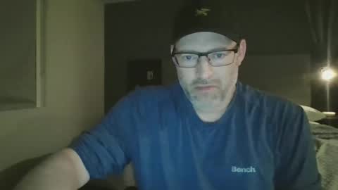 Snapshot of fred177771558049 chatting on March 29, 4:01 am fred177771558049 online show from March 29, 4:01 am