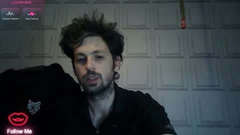 Snapshot of fred271993 chatting on June 14, 4:42 pm Britishbum online show from June 14, 4:42 pm