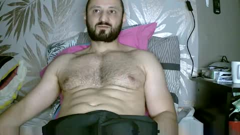 Snapshot of fred4games77 chatting on October 25, 5:40 pm fred online show from October 25, 5:40 pm