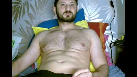 Snapshot of fred4games77 chatting on December 3, 7:38 am fred online show from December 3, 7:38 am