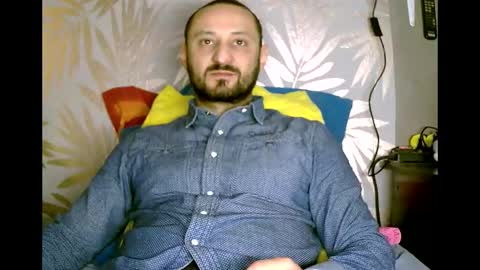 Snapshot of fred4games77 chatting on December 4, 2:04 pm fred online show from December 4, 2:04 pm