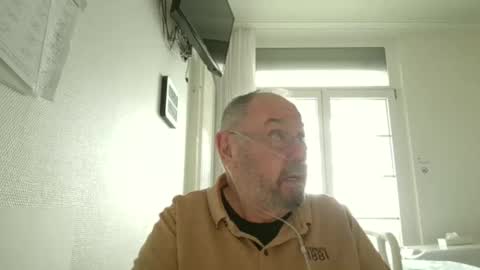 Snapshot of fredaldavid chatting on February 23, 4:26 pm David Fredal online show from February 23, 4:26 pm