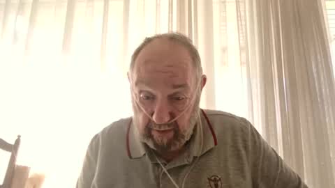 Snapshot of fredaldavid chatting on April 1, 8:26 am David Fredal online show from April 1, 8:26 am