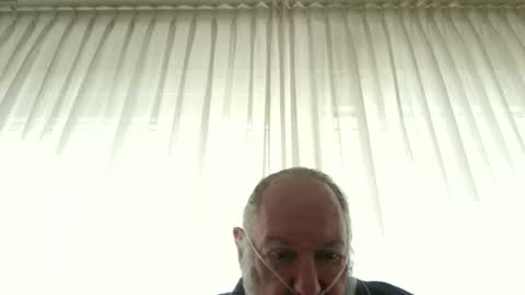 Snapshot of fredaldavid chatting on April 4, 9:18 am David Fredal online show from April 4, 9:18 am