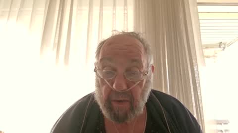 Snapshot of fredaldavid chatting on April 17, 7:55 am David Fredal online show from April 17, 7:55 am