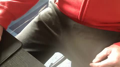 Snapshot of fredddy05 chatting on February 24, 2:58 pm fredddy05 online show from February 24, 2:58 pm