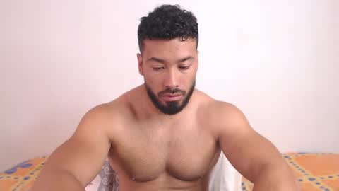 Snapshot of freddsexxx chatting on April 17, 2:53 pm FredSeXXX online show from April 17, 2:53 pm