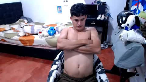 Snapshot of freddy_romans2 chatting on May 30, 5:37 am freddy romans online show from May 30, 5:37 am