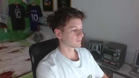 Snapshot of freddy_star chatting on April 4, 2:47 pm Frederick Perin online show from April 4, 2:47 pm
