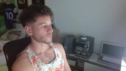 Snapshot of freddy_star chatting on April 17, 6:55 pm Frederick Perin online show from April 17, 6:55 pm