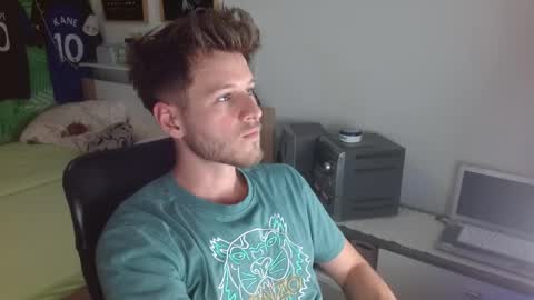 Snapshot of freddy_star chatting on April 24, 2:08 pm Frederick Perin online show from April 24, 2:08 pm