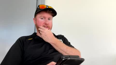 freddybobby90 online show from February 1, 8:13 am