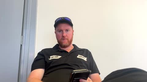 freddybobby90 online show from February 13, 8:10 am