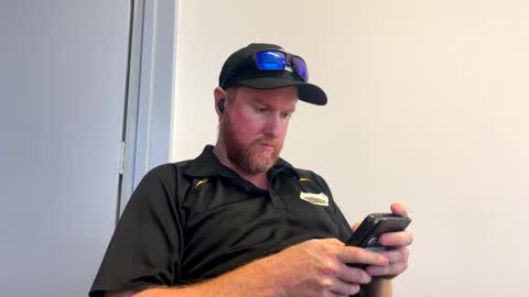 freddybobby90 online show from February 15, 5:48 am