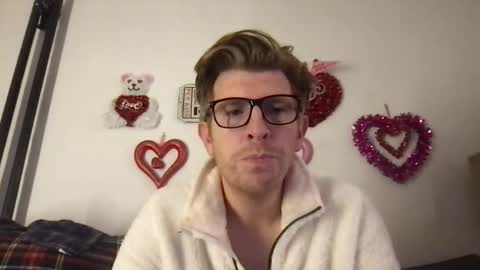 Freddy Foot Balls online show from February 10, 12:48 am