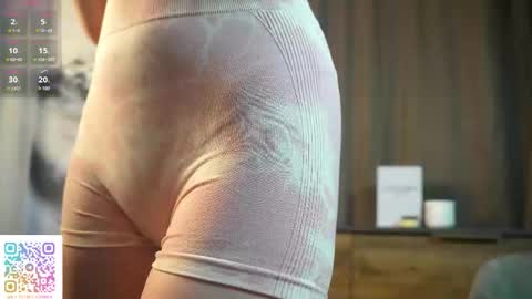 Snapshot of fredericashoen chatting on November 22, 1:26 am fredericashoen online show from November 22, 1:26 am