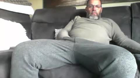 fredo76491 online show from April 2, 5:54 pm