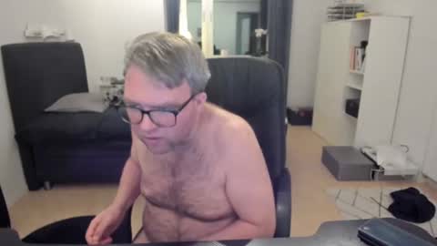 Fredrik online show from January 26, 6:27 pm