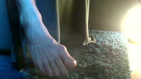 Snapshot of fredthetom12 chatting on September 17, 12:51 pm Greedy Fred online show from September 17, 12:51 pm