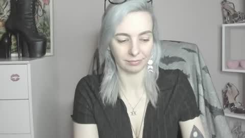 Anne online show from July 22, 6:38 am