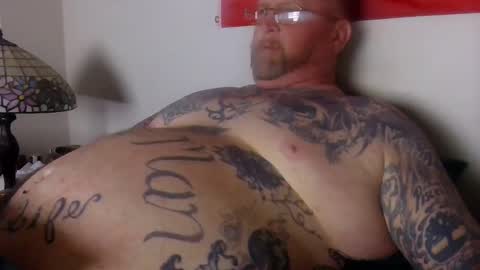 Snapshot of freebird739 chatting on February 15, 11:08 am Freebird739 online show from February 15, 11:08 am