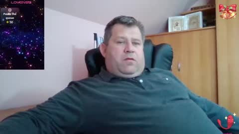 Snapshot of freeboy80180 chatting on February 20, 10:05 am freeboy80180 online show from February 20, 10:05 am