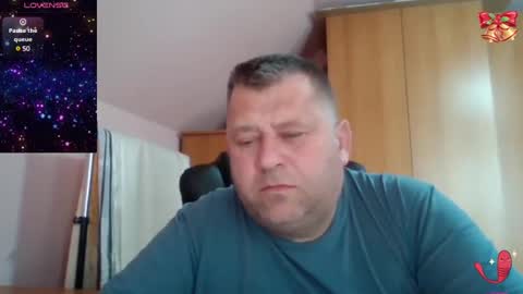 Snapshot of freeboy80180 chatting on February 26, 12:47 pm freeboy80180 online show from February 26, 12:47 pm