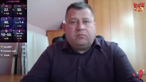 Snapshot of freeboy80180 chatting on February 27, 9:43 am freeboy80180 online show from February 27, 9:43 am