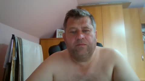 Snapshot of freeboy80180 chatting on September 10, 3:23 pm freeboy80180 online show from September 10, 3:23 pm