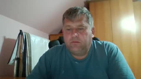 freeboy80180 online show from October 22, 5:13 pm