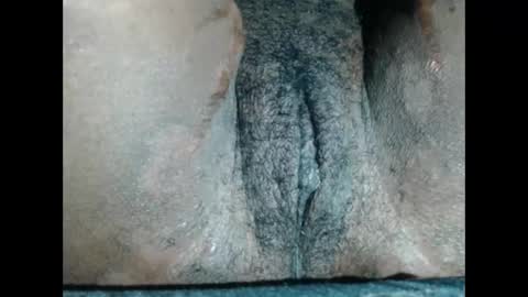 Snapshot of freelady1011 chatting on December 15, 2:27 am babyyo online show from December 15, 2:27 am