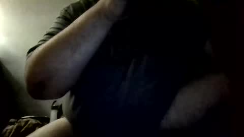 Snapshot of freemasen chatting on June 4, 9:37 am freemasen online show from June 4, 9:37 am