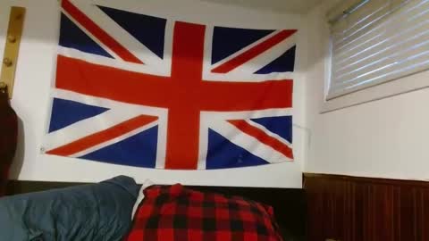 Snapshot of freemee1 chatting on November 17, 9:42 pm onenutwonder online show from November 17, 9:42 pm