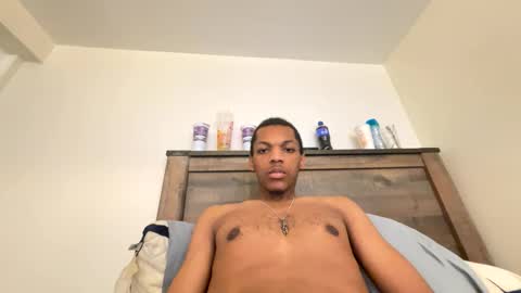 Snapshot of freemonisaiah chatting on September 25, 1:53 am freemonisaiah online show from September 25, 1:53 am