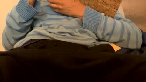 Snapshot of freemonisaiah chatting on September 27, 12:48 am freemonisaiah online show from September 27, 12:48 am