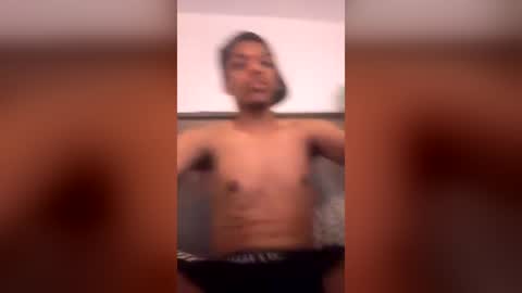 Snapshot of freemonisaiah chatting on July 15, 5:45 am freemonisaiah online show from July 15, 5:45 am