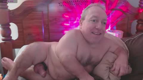 Snapshot of freemysoul4748 chatting on January 15, 2:35 pm Cute Lil Man online show from January 15, 2:35 pm