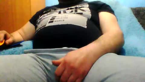 Snapshot of freeskypefree chatting on February 8, 4:57 pm freeskypefree online show from February 8, 4:57 pm